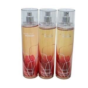 Bath & Body Works Japanese Cherry Blossom Fine Fragrance Mist Spray 8 oz Lot of3